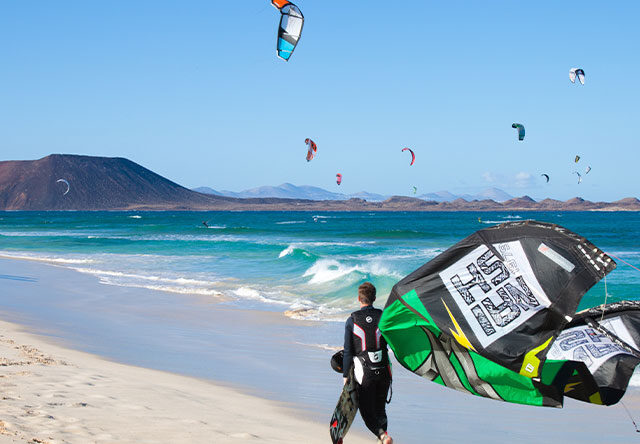 Kitesurfing a Fuerteventura